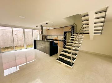 Casa · 180m² · 3 Quartos · 2 Vagas · Casa de Condomínio para alugar em Umbará de 180.00m² com 3 Quartos, 3 Suites e 2 Garagens