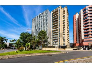 Apartamento · 300m² · 4 Quartos · 2 Vagas · Exclusividade no Juvevê: 1 Apartamento por Andar, 294 m² e 4 Quartos