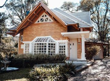 ecece1d9a00b767b255377eb6aeb7782.jpeg · Casa em Condomínio, 3 dormitórios, 173 m², em Vale do Bosque