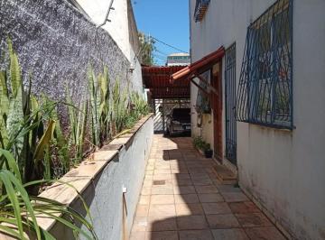 Imagem 1 · Casa para venda em Itapoã, Belo Horizonte