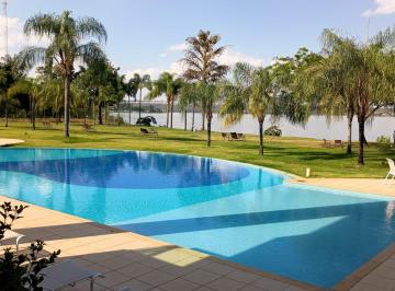 Àrea de lazer com acesso ao Lago Paranoá · Apt mobiliado no Lake View Resort - À beira lago - direto com o proprietário