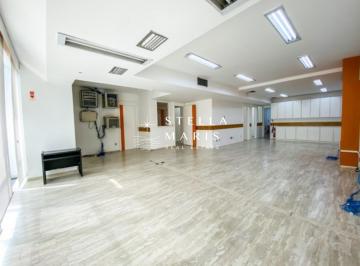 Foto 01 · Copacabana, Sala comercial reformada e climatizada com 2 vagas. Excelente localização.