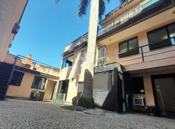 Foto 01 · Casa Moderna e Exclusiva no Jardim Botânico - 567m2, 3 Suítes e 2 Vagas Cobertas de Garagem.