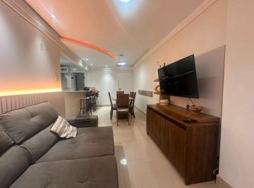 Apartamento de 3 quartos, Balneário Camboriú · ALUGO APARTAMENTO NA QUADRA MAR DE BALNEÀRIO CAMBORIÙ