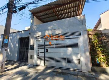 Casa · 250m² · 4 Quartos · 1 Vaga · Sobrado com 4 dormitórios para alugar, 250 m² por R$ 3.460,00/mês - Ponte Grande