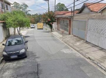 Casa · 40m² · 1 Quarto · 1 Vaga · Casa com 1 quartos para locação em Jardim das imbuias - SP