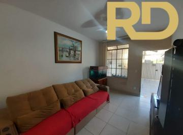 Casa · 141m² · 4 Quartos · 3 Vagas · Casa Geminada a venda no Esplanada