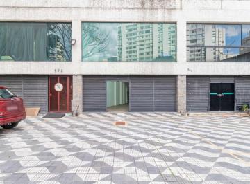 Comercial · 95m² · Loja na Rua Amaral Gurgel, 566 • 95 m²