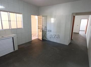 Casa · 80m² · 2 Quartos · 1 Vaga · Casa - Jardim Nova Michigan II - 2 Dormitórios - 80m².