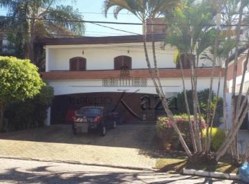 Casa · 390m² · 4 Quartos · 6 Vagas · Casa Condomínio em São José dos Campos