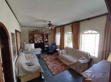 Casa · 203m² · 3 Quartos · 4 Vagas · Casa para venda em Jardim Brasília de 203.00m² com 3 Quartos, 2 Suites e 4 Garagens