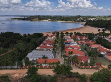 Casa · 208m² · 3 Quartos · 3 Vagas · Casa de Condomínio para venda em Área Rural De Itaí de 208.00m² com 3 Quartos, 3 Suites e 3 Garagens