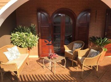 Casa · 212m² · 3 Quartos · Casa para venda em Jardim Paulista de 211.80m² com 3 Quartos e 1 Suite
