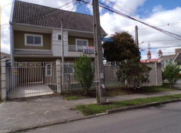 Casa de 3 quartos, Curitiba · Residência de esquina com 3 quartos (suíte), 2 vagas, no Uberaba!