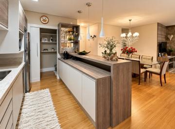 Apartamento de 2 quartos, Gramado · Cobertura à venda em Gramado — 130 m², 2 dormitórios, 1 suíte, e living completo