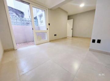 Apartamento · 40m² · 1 Quarto · PRÓXIMO A ENCOL APARTAMENTO REFORMADO COM PÁTIO E CHURRASQUEIRA