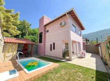 Casa · 141m² · 3 Quartos · 1 Vaga · Casa em Piratininga, Niterói/RJ de 141m² 3 quartos para locação R$ 5.800,00/mes