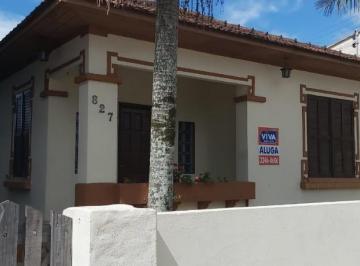 Casa · 113m² · 2 Quartos · 1 Vaga · Casa em Centro, Itajaí/SC de 113m² 2 quartos para locação R$ 3.000,00/mes