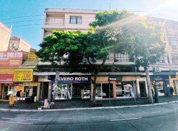 Apartamento · 77m² · 3 Quartos · Apartamento em Cristo Redentor, Porto Alegre/RS de 77m² 3 quartos para locação R$ 1.700,00/mes