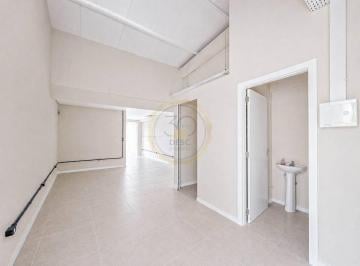 Comercial · 67m² · Sala em Rio Pequeno, Camboriú/SC de 67m² para locação R$ 3.000,00/mes