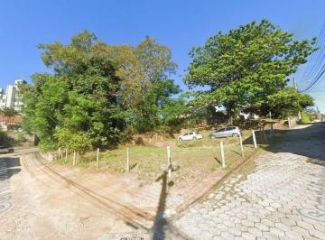 Terreno · 400m² · Terreno em João Paulo, Florianópolis/SC de 0m² para locação R$ 2.400,00/mes