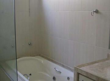 Casa · 250m² · 3 Quartos · 2 Vagas · Casa em Aeroporto, Araçatuba/SP de 250m² 3 quartos para locação R$ 6.000,00/mes
