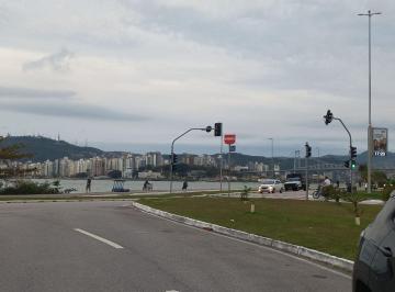 Comercial · 90m² · Loja em Estreito, Florianópolis/SC de 90m² para locação R$ 8.000,00/mes