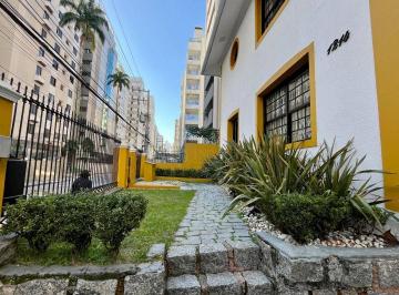 Casa · 231m² · 4 Vagas · Casa em Centro, Florianópolis/SC de 231m² para locação R$ 15.000,00/mes