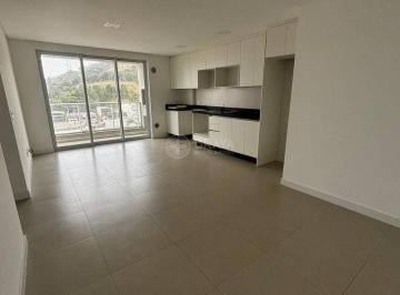Apartamento · 73m² · 2 Quartos · 1 Vaga · Apartamento em Praia Brava, Itajaí/SC de 73m² 2 quartos para locação R$ 4.000,00/mes