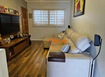 Casa · 160m² · 2 Quartos · 2 Vagas · Sobrado em Jardim Célia, Guarulhos/SP de 160m² 2 quartos à venda por R$ 840.000,00