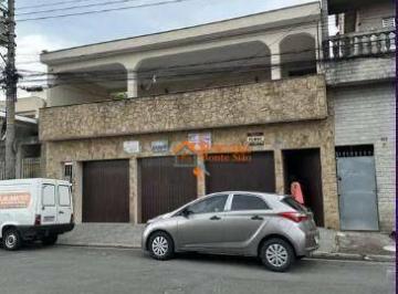 Casa · 250m² · 3 Quartos · 3 Vagas · Sobrado em Jardim Angélica, Guarulhos/SP de 250m² 3 quartos à venda por R$ 850.000,00