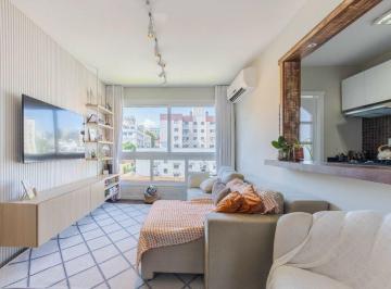 Apartamento · 131m² · 2 Quartos · 1 Vaga · Cobertura em Higienópolis, Porto Alegre/RS de 131m² 2 quartos à venda por R$ 692.000,00