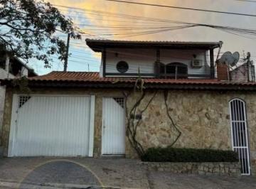 Casa · 250m² · 3 Quartos · 4 Vagas · Casa em Jardim América, Guarulhos/SP de 250m² 3 quartos à venda por R$ 850.000,00