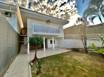 Casa · 360m² · 3 Quartos · 2 Vagas · Casa em Jardim Parati, Marília/SP de 360m² 3 quartos à venda por R$ 850.000,00