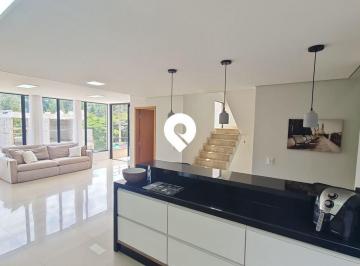 Casa · 218m² · 4 Quartos · 4 Vagas · Casa em Centro, Mogi das Cruzes/SP de 218m² 4 quartos à venda por R$ 1.450.000,00