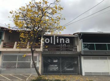 Casa · 230m² · 3 Quartos · 2 Vagas · Sobrado em Cidade das Flores, Osasco/SP de 230m² 3 quartos à venda por R$ 580.000,00