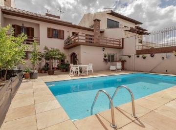 Casa · 360m² · 3 Quartos · 2 Vagas · Casa em Jardim Itu Sabará, Porto Alegre/RS de 360m² 3 quartos à venda por R$ 1.230.000,00
