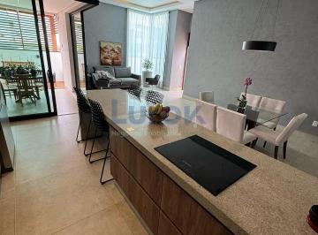 Casa · 225m² · 3 Quartos · 2 Vagas · Casa em Centro, Campinas/SP de 225m² 3 quartos à venda por R$ 1.400.000,00