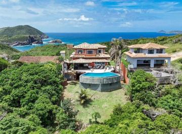 Casa · 318m² · 4 Quartos · 2 Vagas · Casa em Ferradura, Armação dos Búzios/RJ de 318m² 4 quartos à venda por R$ 4.000.000,00