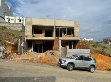 Casa · 157m² · 3 Quartos · 2 Vagas · Casa em Núcleo Industrial, Timóteo/MG de 157m² 3 quartos à venda por R$ 570.000,00