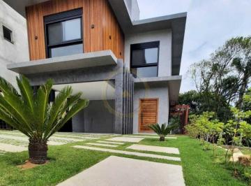 Casa · 258m² · 3 Quartos · 2 Vagas · Casa em Praia das Taquaras, Balneário Camboriú/SC de 258m² 3 quartos à venda por R$ 4.122.111,00