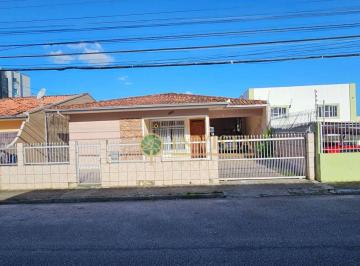 Casa · 241m² · 3 Quartos · 3 Vagas · Casa em Barreiros, São José/SC de 241m² 3 quartos à venda por R$ 980.000,00