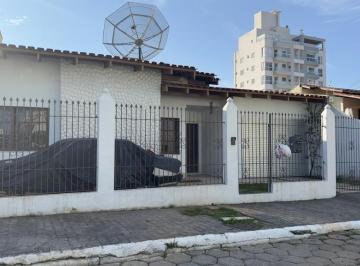 Casa · 2 Quartos · 1 Vaga · Casa em Fazenda, Itajaí/SC de 0m² 2 quartos à venda por R$ 1.400.000,00