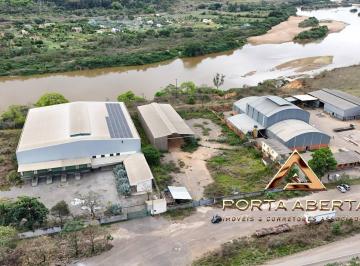 Comercial · 900m² · Galpão em Centro, Caratinga/MG de 900m² à venda por R$ 4.450.000,00