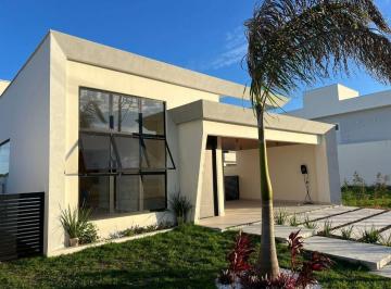 Casa · 210m² · 4 Quartos · 4 Vagas · Casa em Guriri, Cabo Frio/RJ de 210m² 4 quartos à venda por R$ 1.470.000,00