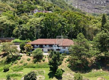 Casa · 733m² · 5 Quartos · 3 Vagas · Casa em Iucas, Teresópolis/RJ de 733m² 5 quartos à venda por R$ 4.000.000,00