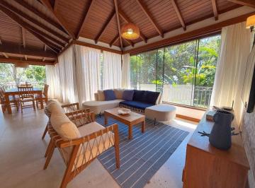 Casa · 350m² · 5 Quartos · 4 Vagas · Casa em Ferradura, Armação dos Búzios/RJ de 350m² 5 quartos à venda por R$ 3.300.000,00
