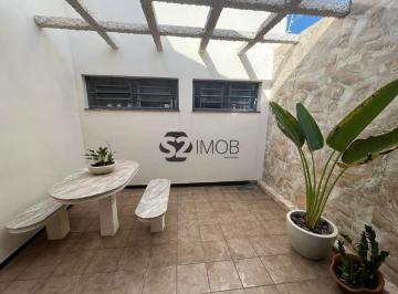 Casa · 200m² · 3 Quartos · 2 Vagas · Casa para alugar em Jardim Áurea de 200.00m² com 3 Quartos, 1 Suite e 2 Garagens