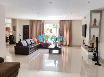 Casa · 600m² · 4 Quartos · 6 Vagas · Casa com piscina, 4 quartos, 6 vagas, 600m2 no Alto da Lapa