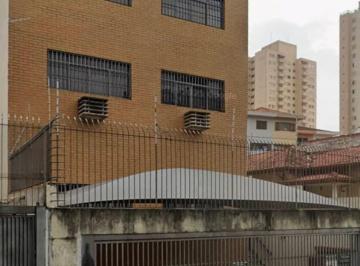 Comercial · 675m² · 3 Vagas · Casa comercial na Rua Guerino Giovani Leardini, 206 • 675 m²